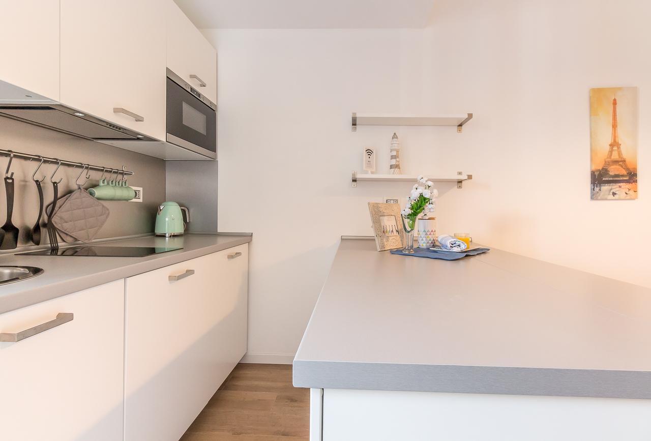 Apartament Alessia'S Flat - Sarpi 3 Mediolan Zewnętrze zdjęcie