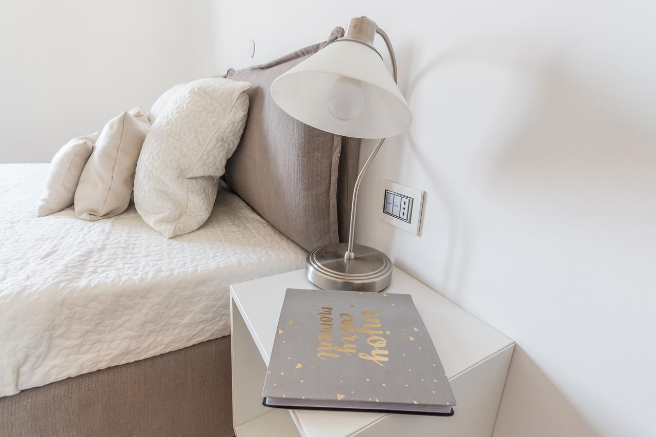 Apartament Alessia'S Flat - Sarpi 3 Mediolan Zewnętrze zdjęcie